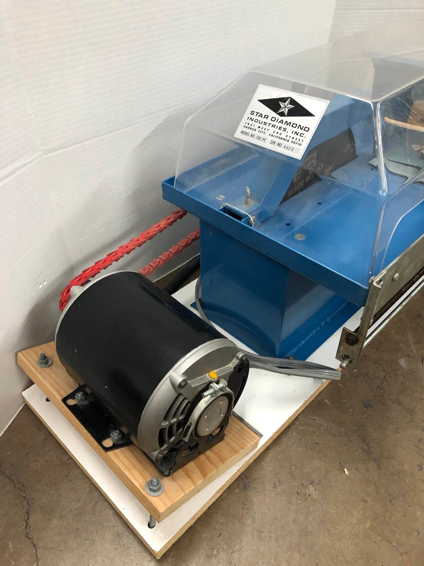 Lapidary Rock Equipment/Trim Saw