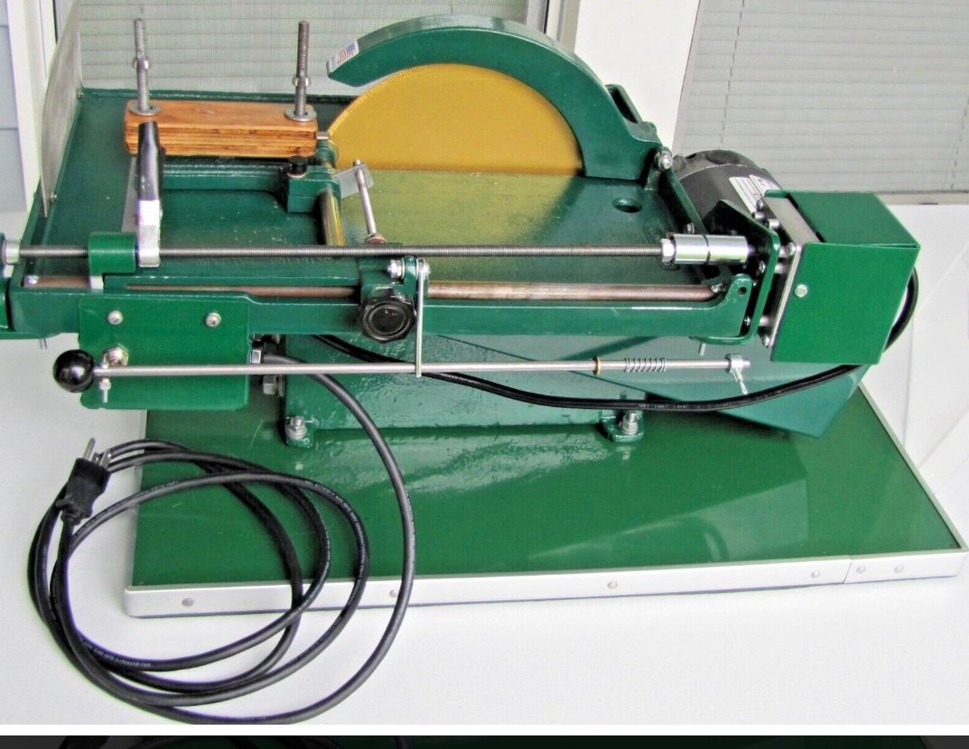 Covington 1510 TRIM SAW - 10"- Includes Hood and New Automatic Power Feed.