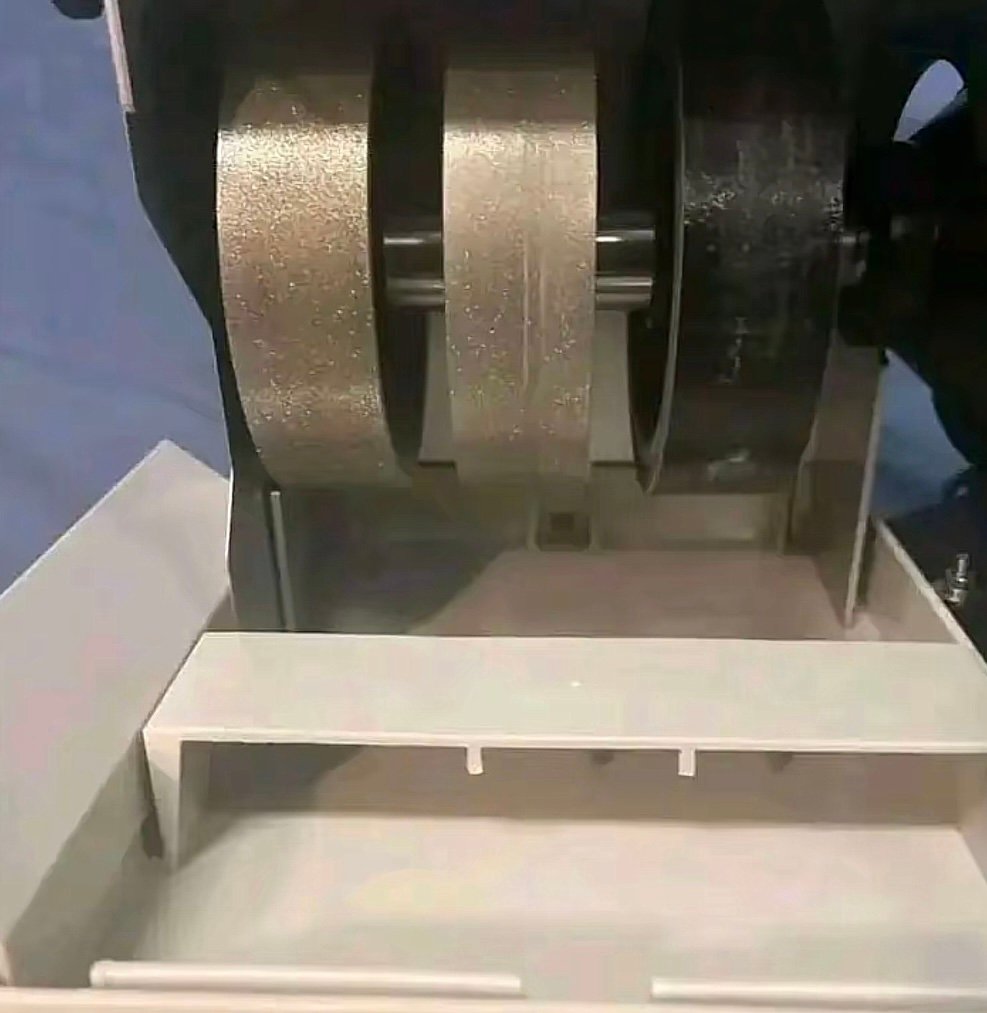 Lapidary Cabking 8 inch Machine - For Sale! - Image 5